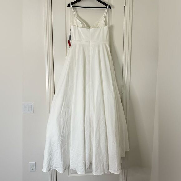 Mac Duggal | 48855 Classic A Line V Neck Ballgown NEW Size 10 Wedding Worthy! - Picture 7 of 11